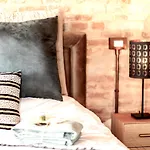 فندق مبيت وإفطار La Vecchia Scuola Montefano