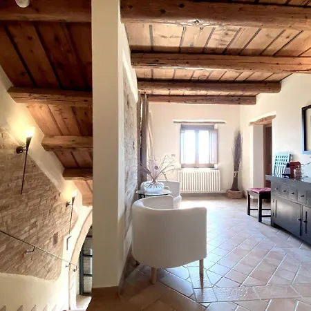 Bed & Breakfast La Vecchia Scuola 3*