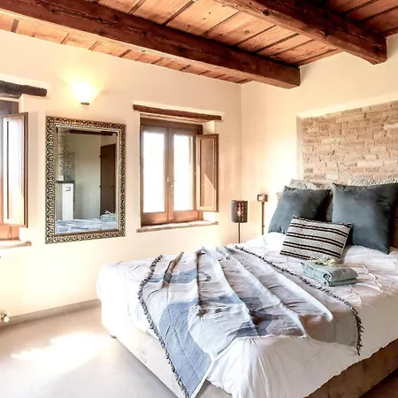Panzió La Vecchia Scuola 4*
